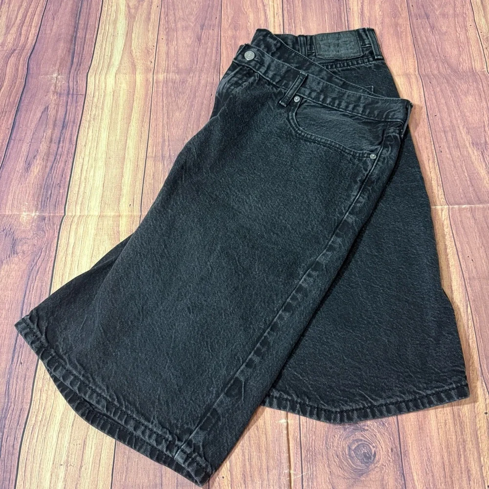 Men's Levi’s Black Jean Shorts W44